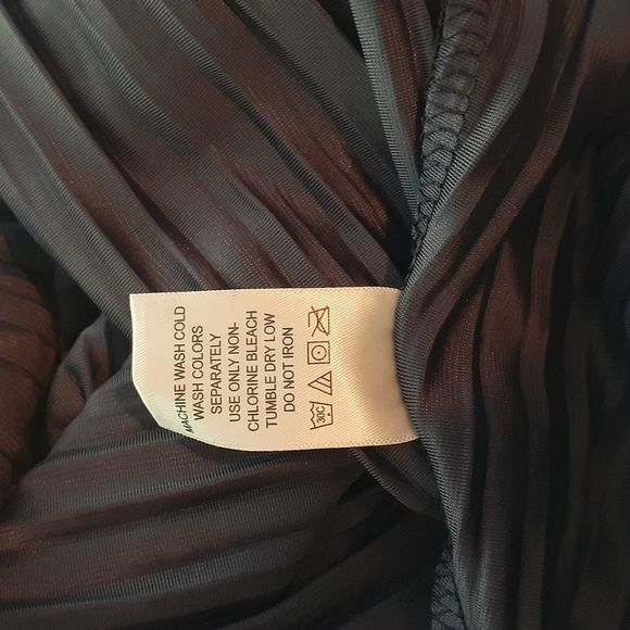 Woman Within Ultra Blue Velour Pleated Short Sleeve Maxi Dress 14W or 16W NWOT - Picture 4 of 7